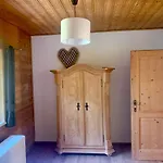 Haus Zirbennest *