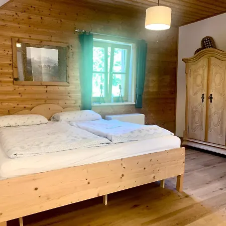 Nyaraló Haus Zirbennest