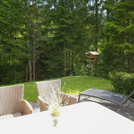 Nyaraló Haus Zirbennest *