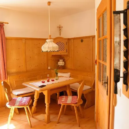 Nyaraló Haus Zirbennest Zlem