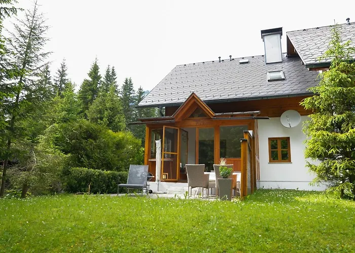 Haus Zirbennest * Zlem